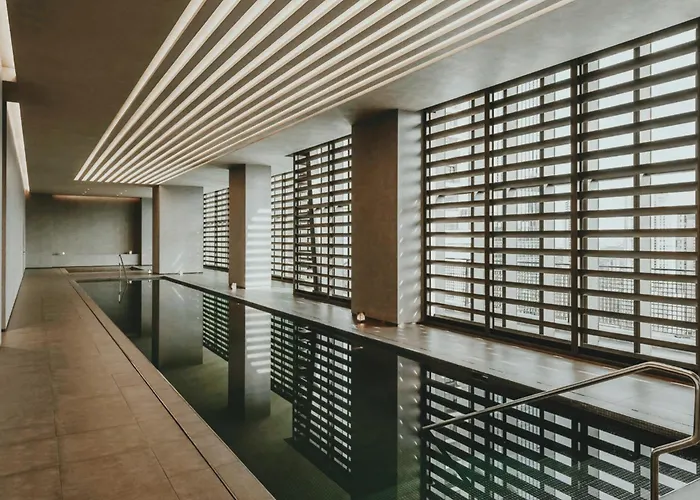 Apartamento Modern 41f With Makati Skyline View Pool And High Speed Wifi In Poblacion Manila